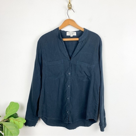 Cloth & Stone by Anthropologie Charcoal Gray Chambray Top Sz M - Picture 1 of 8